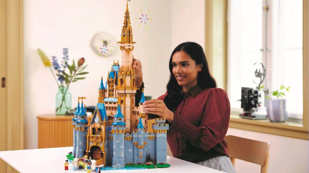 Il nuovo Castello Disney LEGO (43222) è l'apice delle celebrazioni